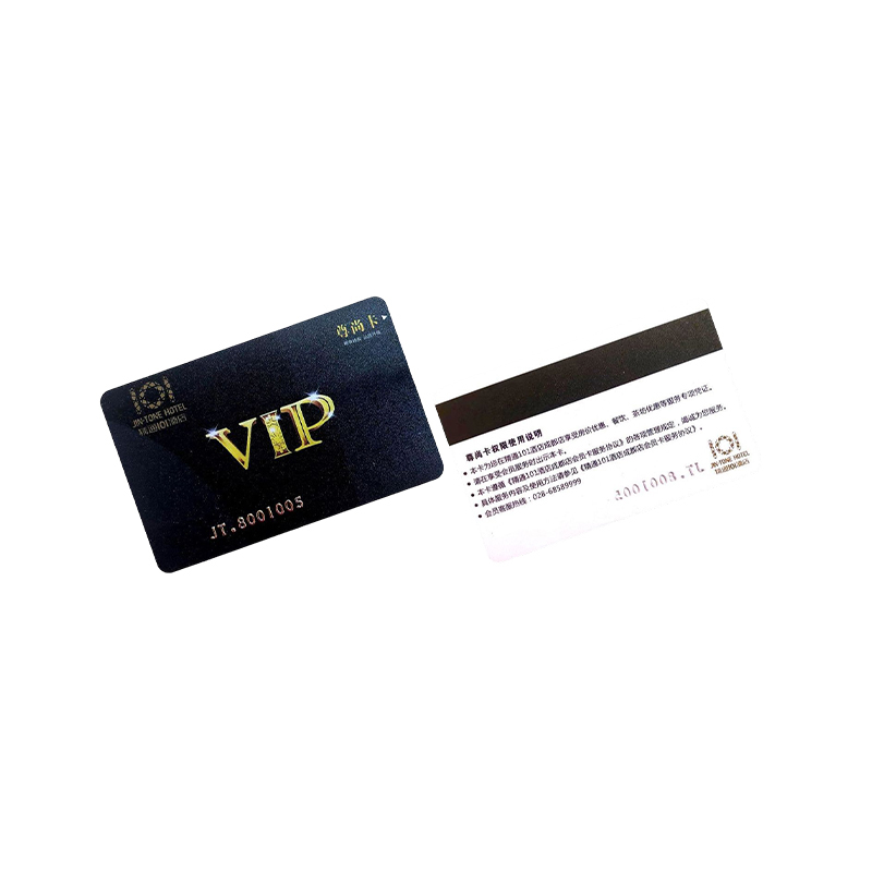 How can the printing process (such as hot stamping and UV printing) of VIP card customization enhance the visual effect?